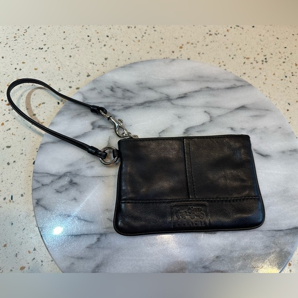 Coach Black Leather Wallet Wristlet Bag‎ - Picture 2 of 6